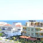 Sun ساني بيتش