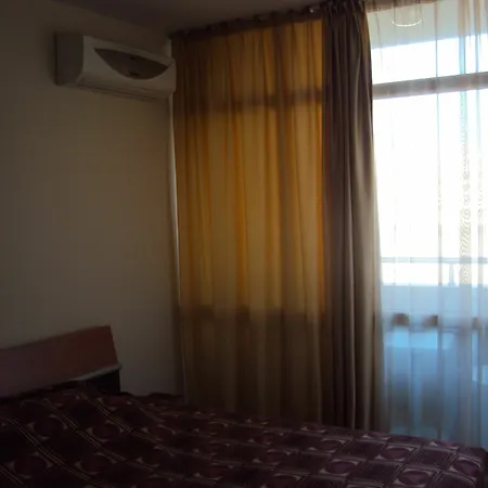 Sun * Σάνι Μπιτς